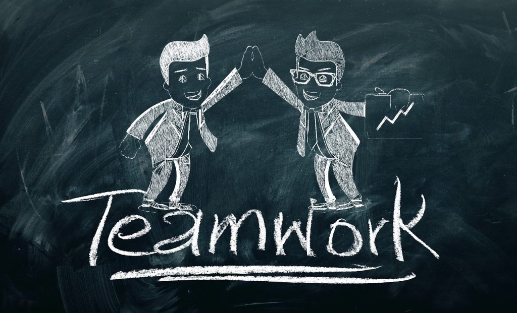 teamwork, team, success-4338949.jpg
